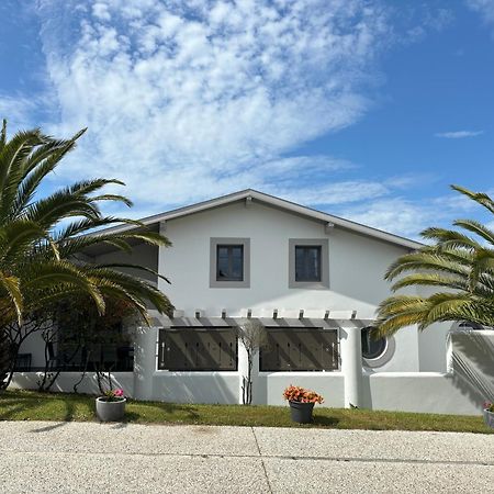 Villa Clara, Residence Face A L'Ocean Et Au Golf De Chiberta Anglet Bagian luar foto