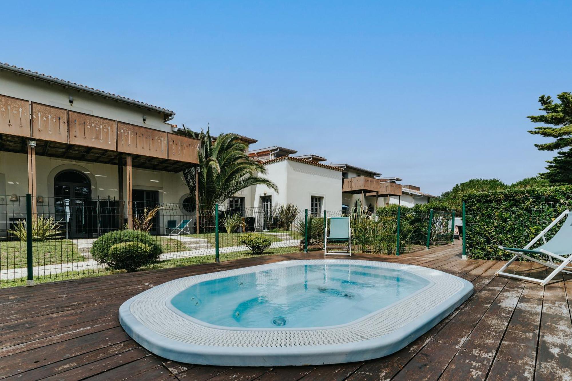 Villa Clara, Residence Face A L'Ocean Et Au Golf De Chiberta Anglet Bagian luar foto