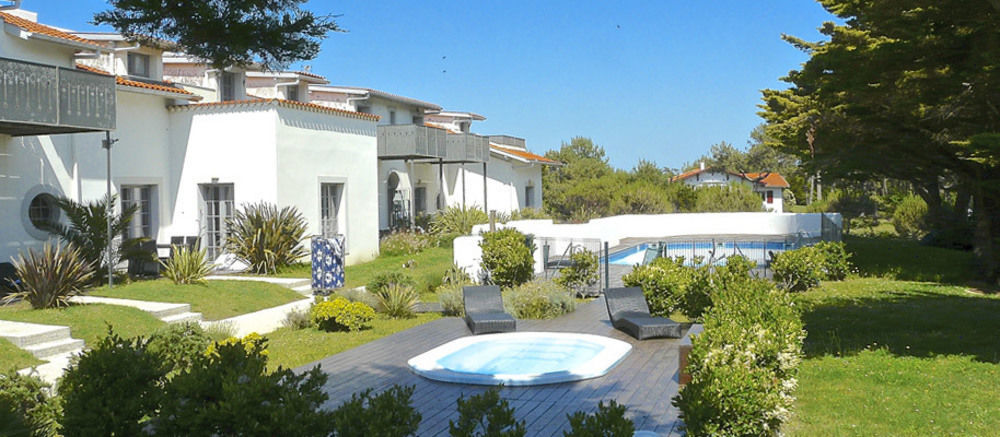 Villa Clara, Residence Face A L'Ocean Et Au Golf De Chiberta Anglet Bagian luar foto